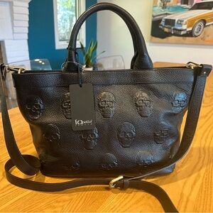 IOpelle smaller size leather Skull bag. Made in Italy